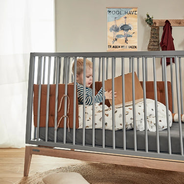 Leander Luna Cot in Grey 140 x 70 cm