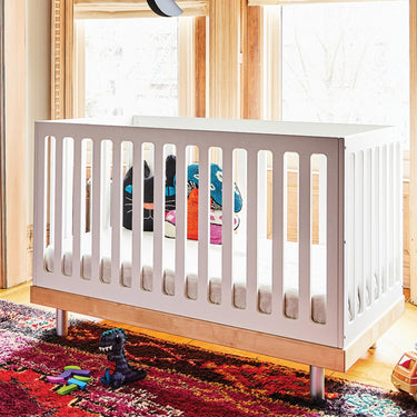 Oeuf NYC Classic Cot Bed - White/Birch